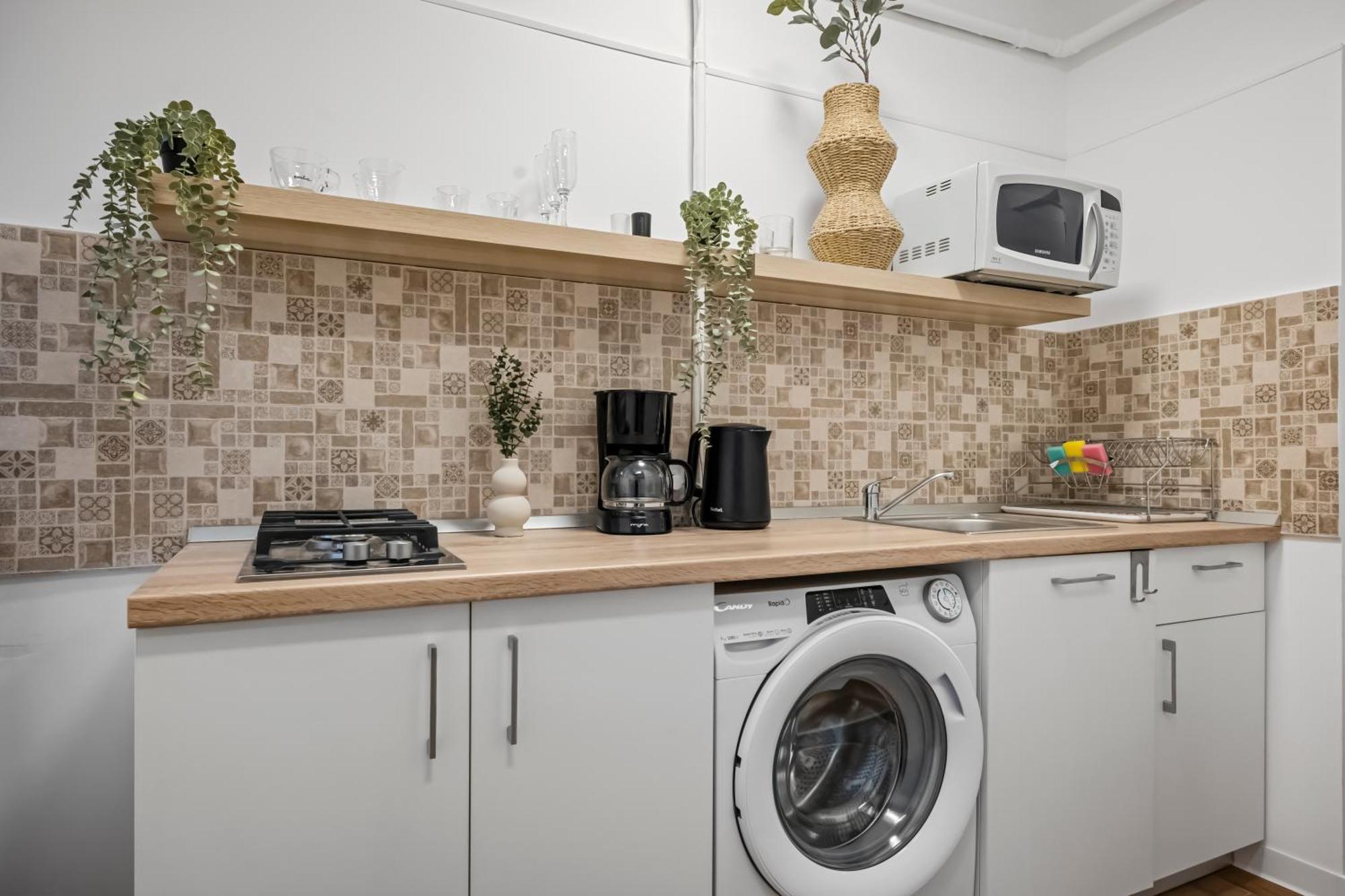 Earthy Escape - Central Apt With Balcony Bukarest Exteriör bild