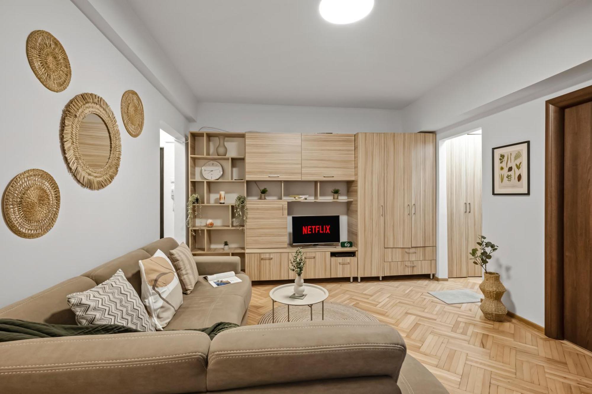 Earthy Escape - Central Apt With Balcony Bukarest Exteriör bild